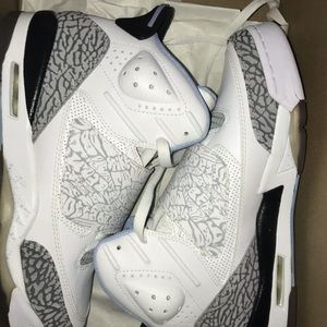 Girls Son of Mars Jordans